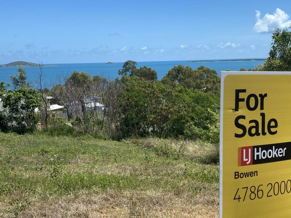 32 Grandview Terrace, BOWEN, QLD 4805
