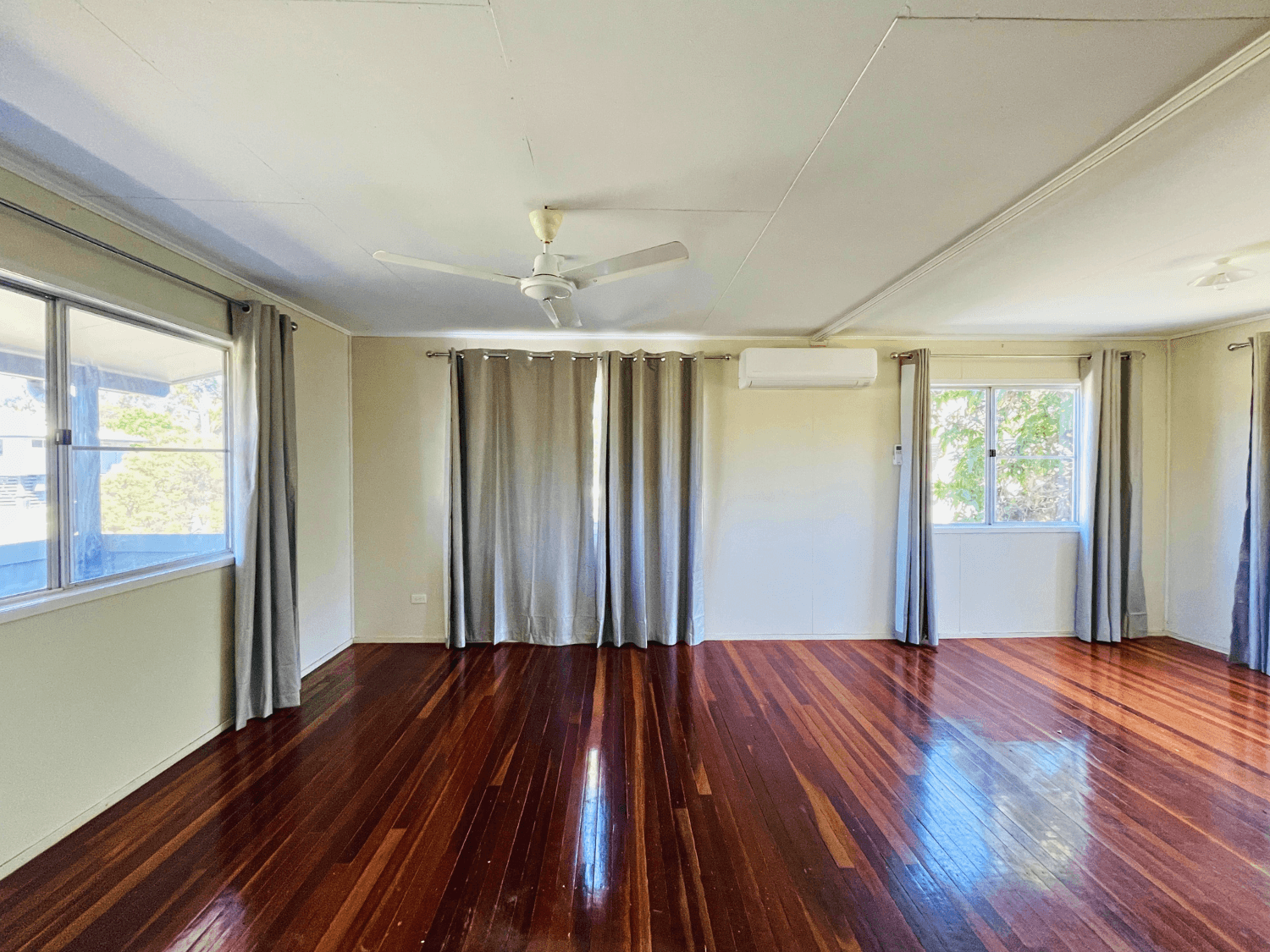 19 Spring Crescent, DYSART, QLD 4745