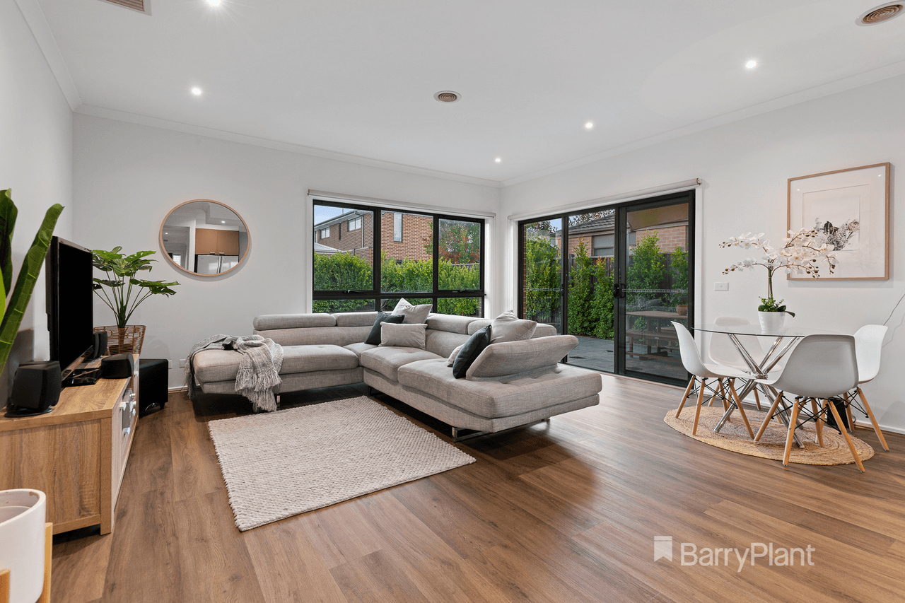 5 Macadamia Street, DOREEN, VIC 3754