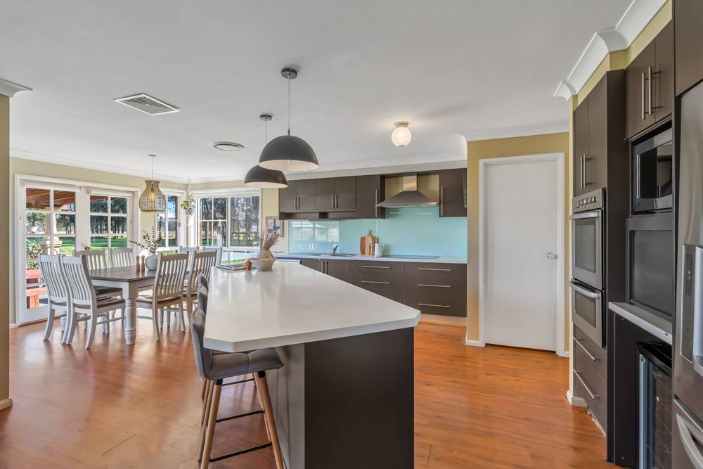 1122 Leggetts Drive, Mount Vincent, NSW 2323