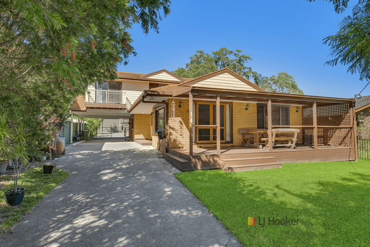 14 Chelmsford Road, LAKE HAVEN, NSW 2263