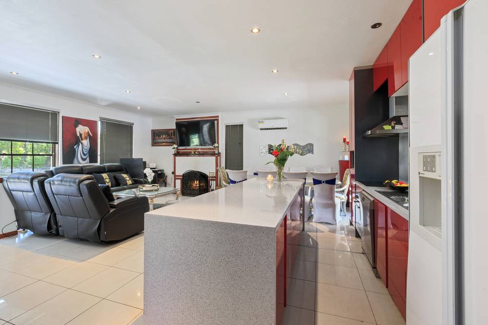 10-14 Short Street, BORONIA HEIGHTS, QLD 4124