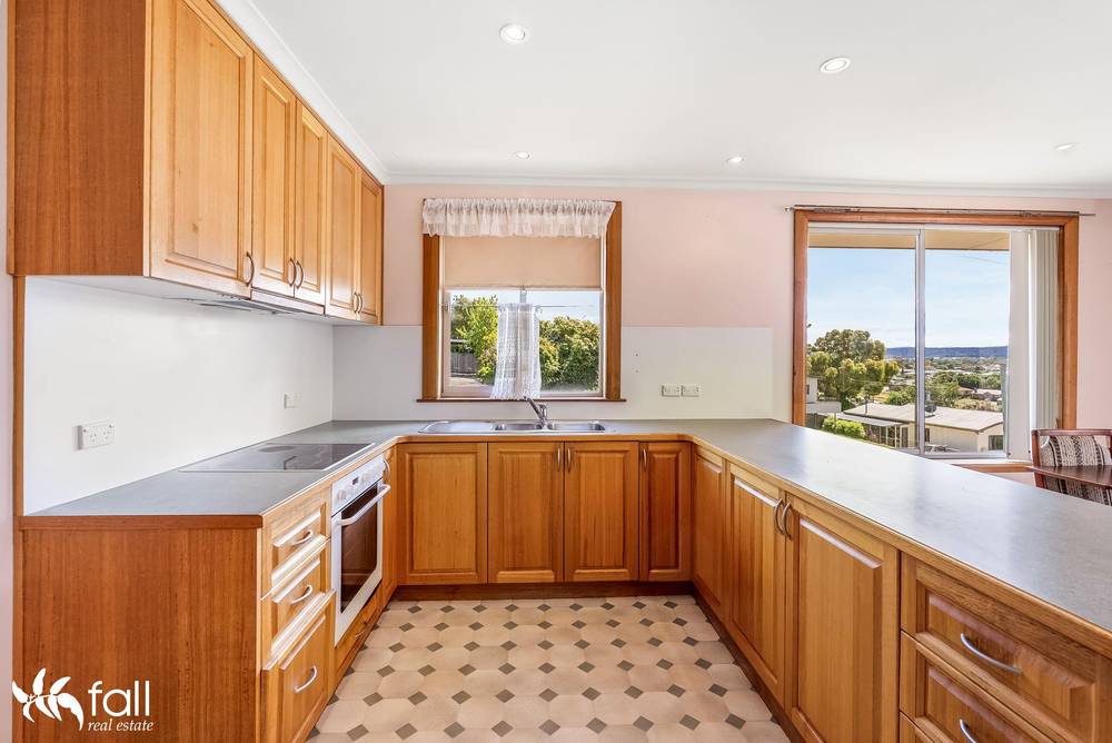 13 Wakehurst Road, AUSTINS FERRY, TAS 7011