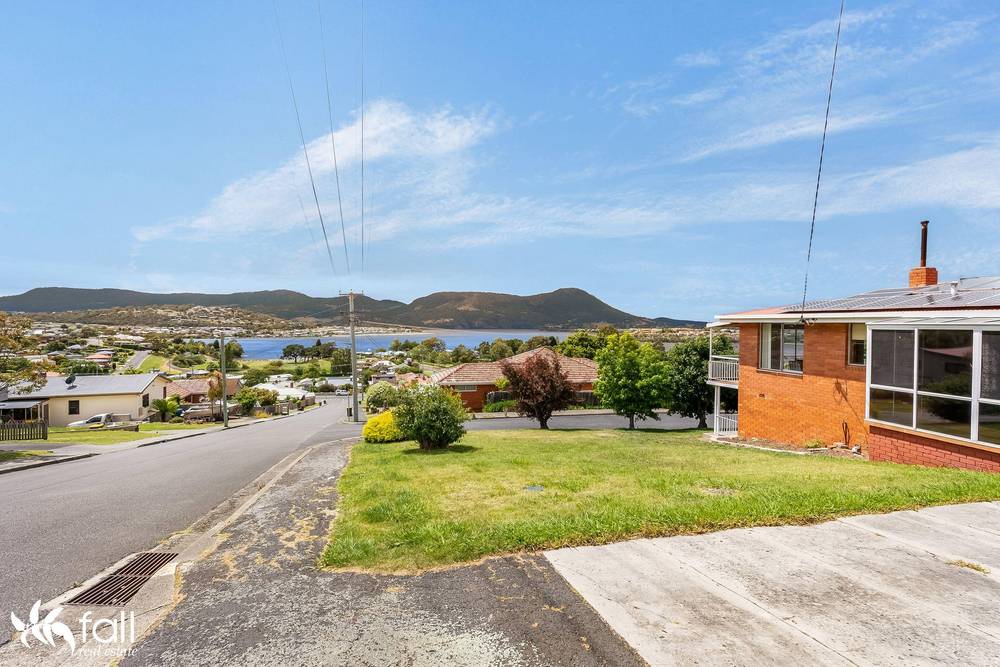 13 Wakehurst Road, AUSTINS FERRY, TAS 7011