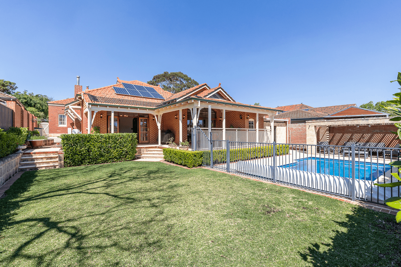 13 Hill View Road, MOUNT LAWLEY, WA 6050