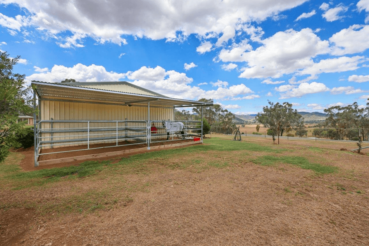 120 Tullamore Road, TAMWORTH, NSW 2340