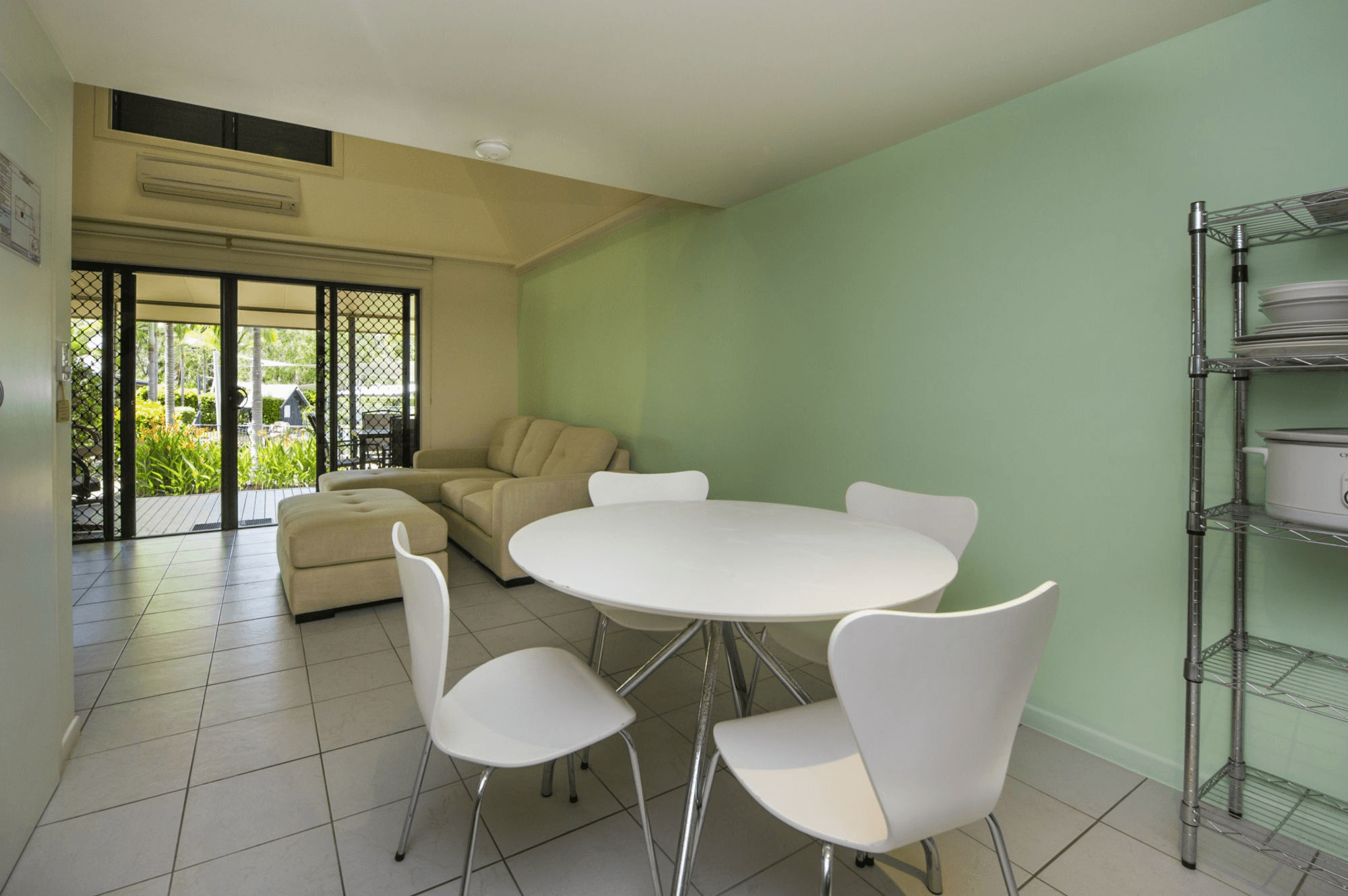 7/42  'Canopy' Yates Street, Nelly Bay, QLD 4819