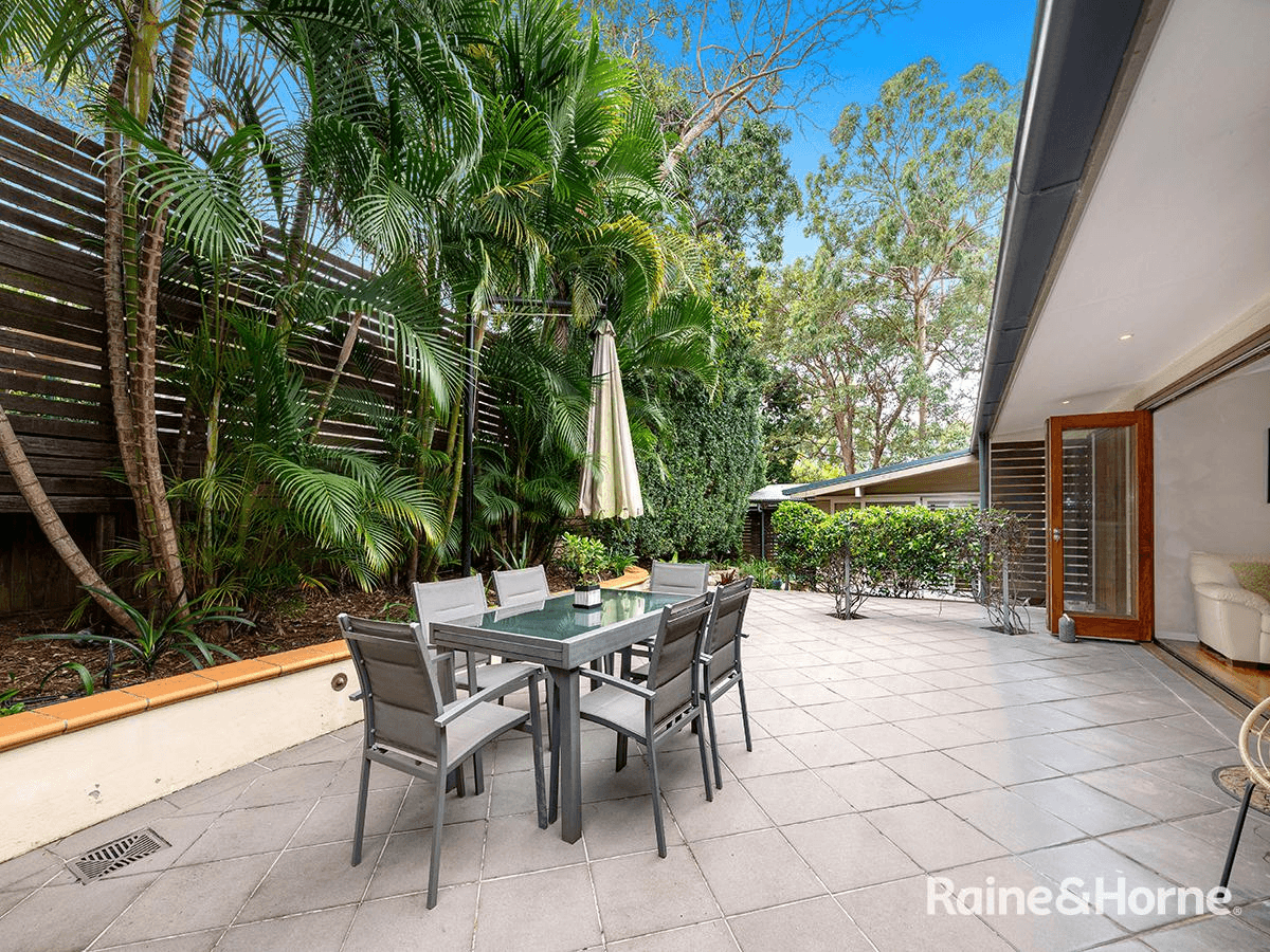 158 Ninth Avenue, ST LUCIA, QLD 4067