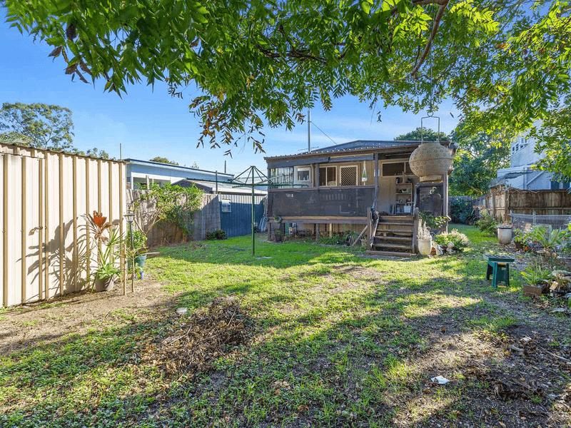 10 Port Street, DECEPTION BAY, QLD 4508