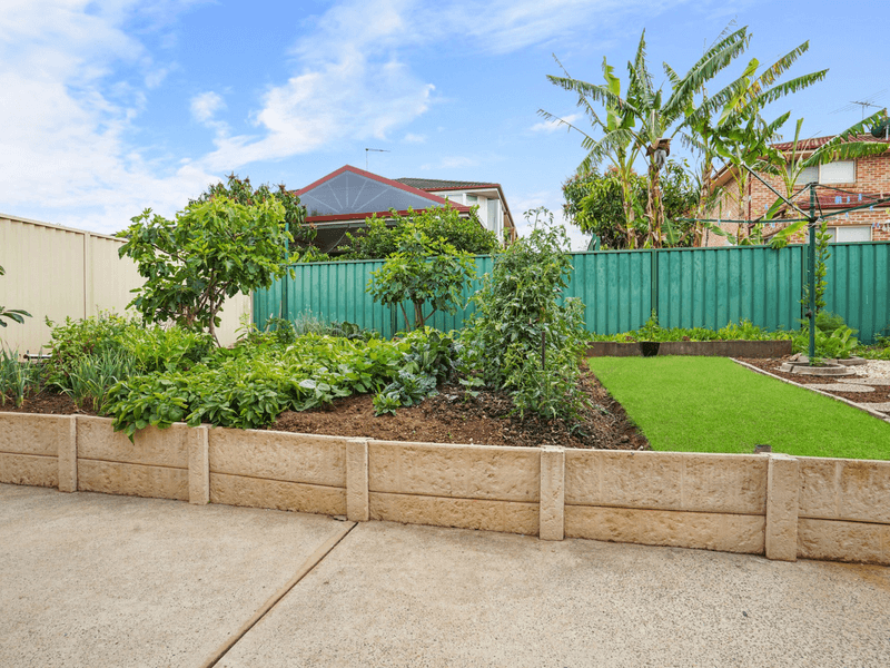 28 Thistle Circuit, GREEN VALLEY, NSW 2168