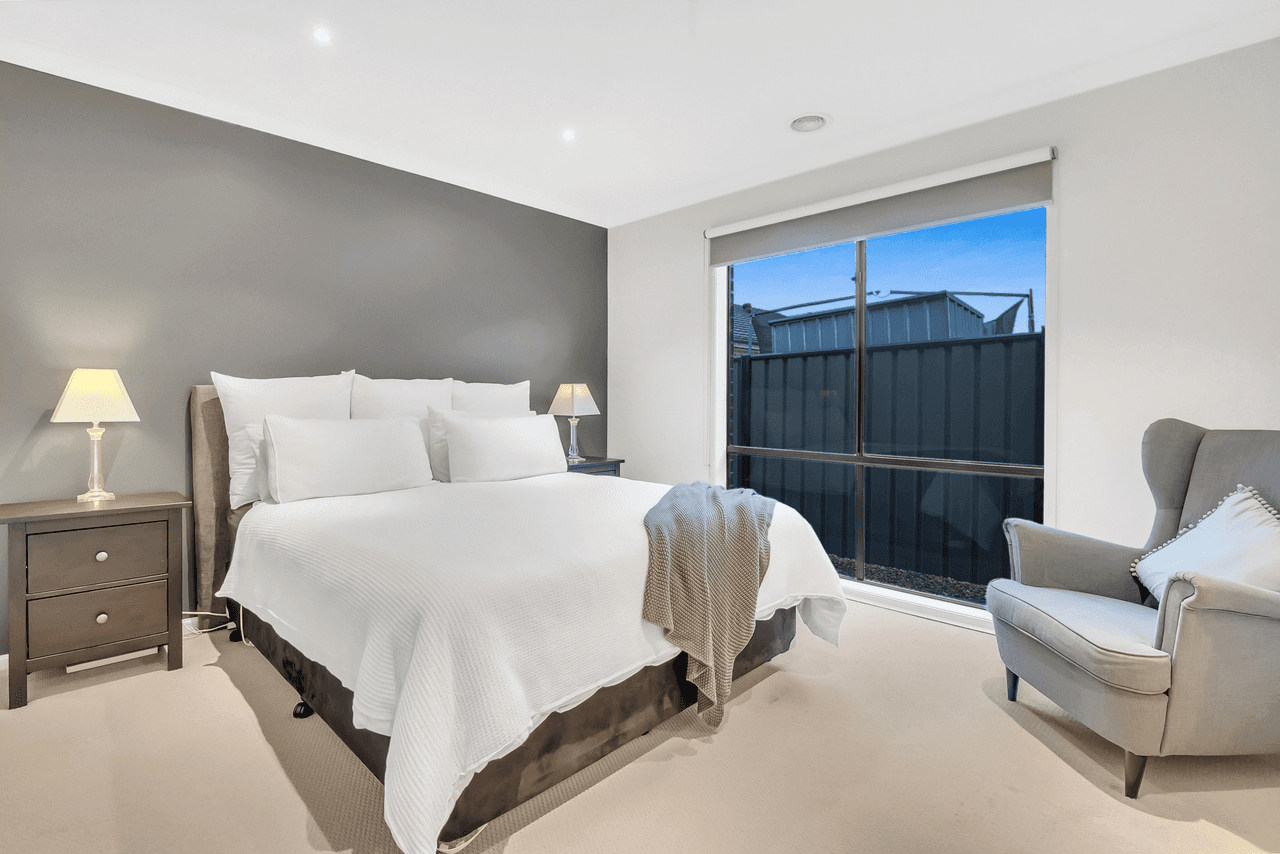 52 Peppertree Parade, CRAIGIEBURN, VIC 3064