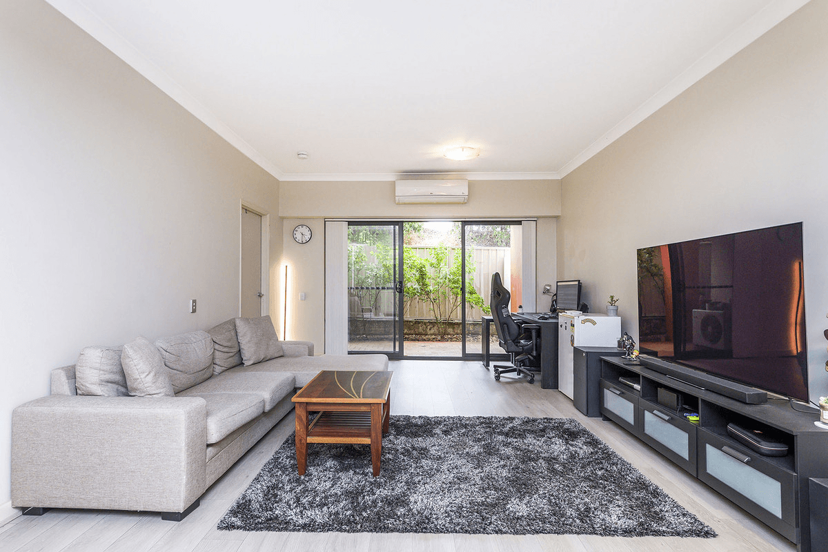 6/2 Molloy Promenade, Joondalup, WA 6027