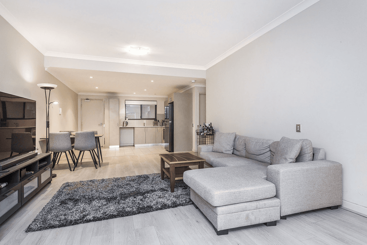 6/2 Molloy Promenade, Joondalup, WA 6027