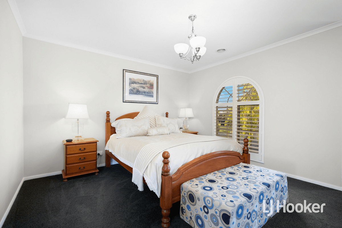 3 Sabre Place, POINT COOK, VIC 3030