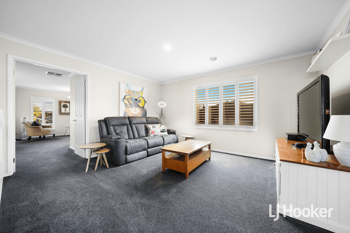 3 Sabre Place, POINT COOK, VIC 3030