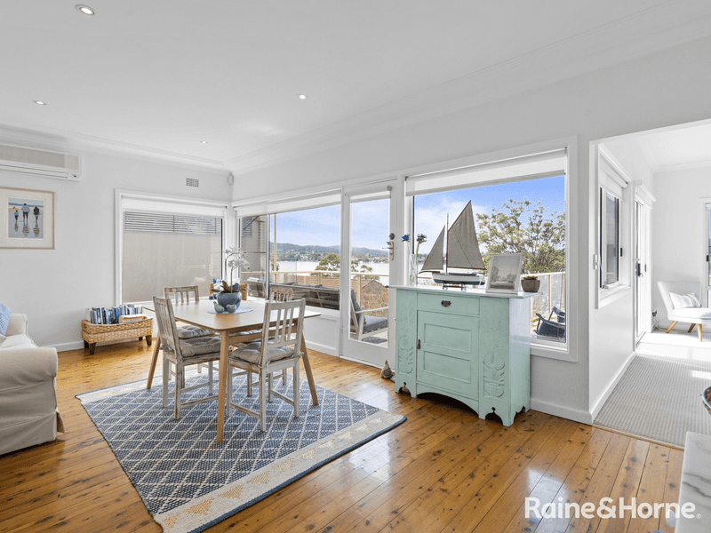 23 Coogee Road, POINT CLARE, NSW 2250
