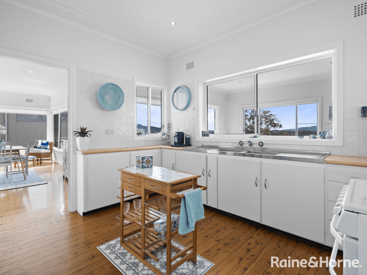 23 Coogee Road, POINT CLARE, NSW 2250