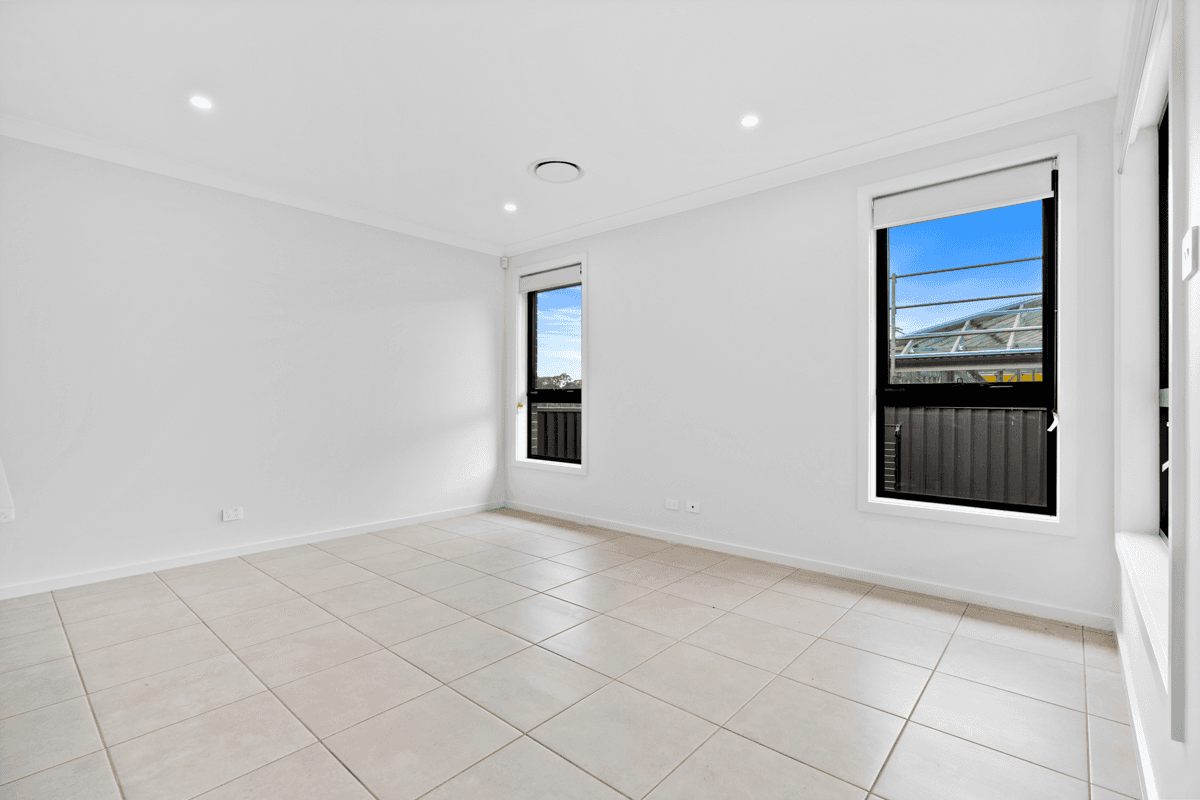 87 Cross Street, Tahmoor, NSW 2573