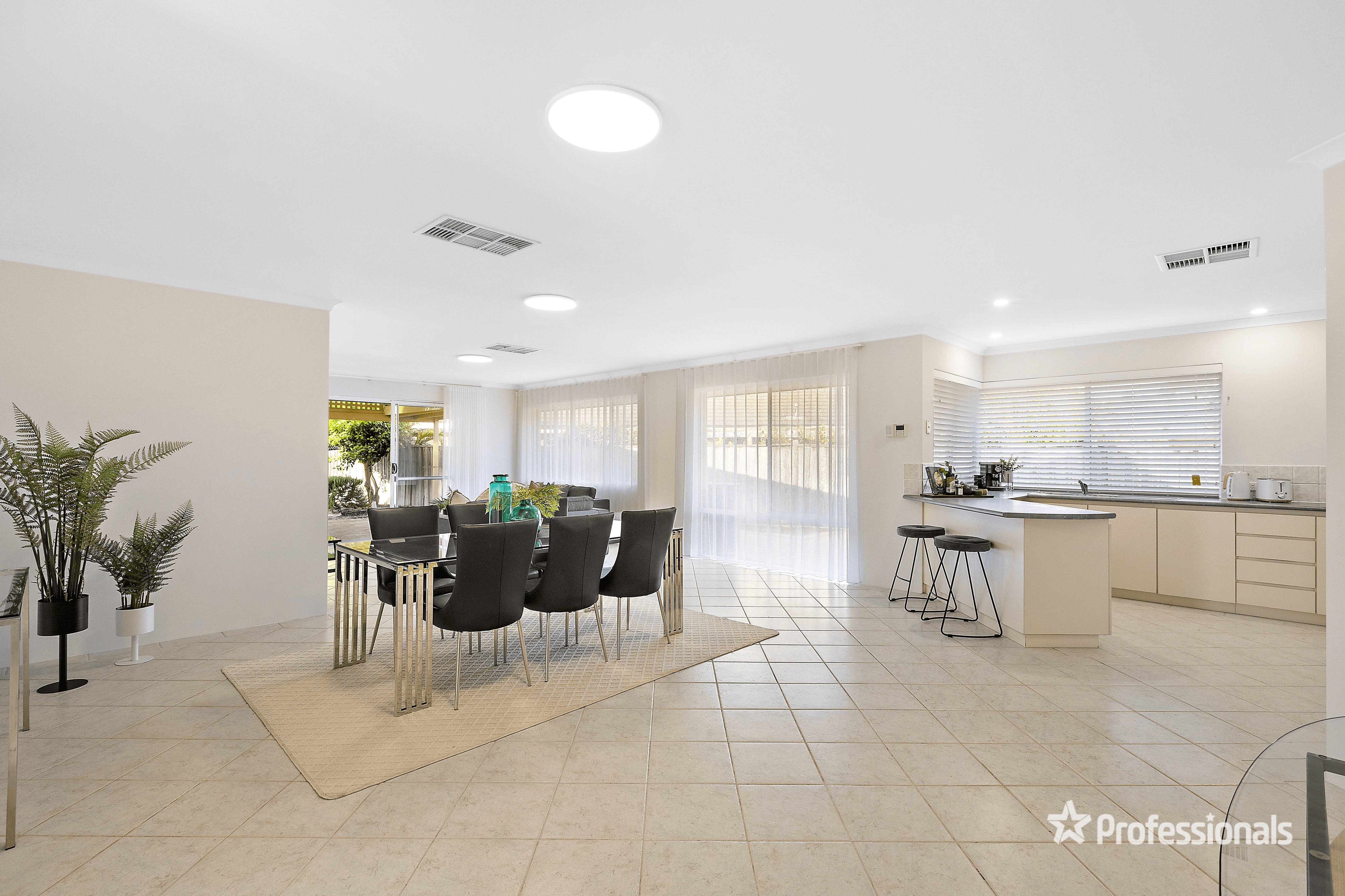 7 Bollinger Close, THE VINES, WA 6069