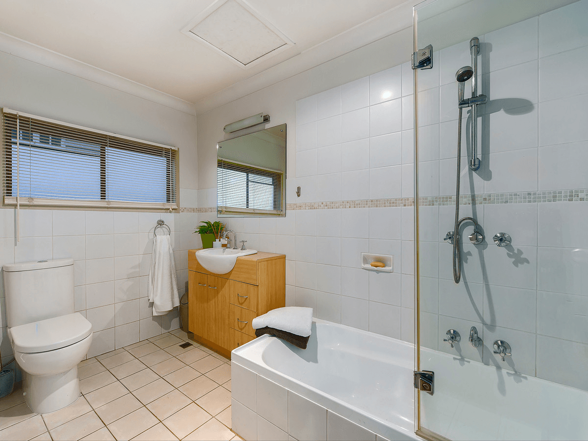 278 Rode Road, WAVELL HEIGHTS, QLD 4012