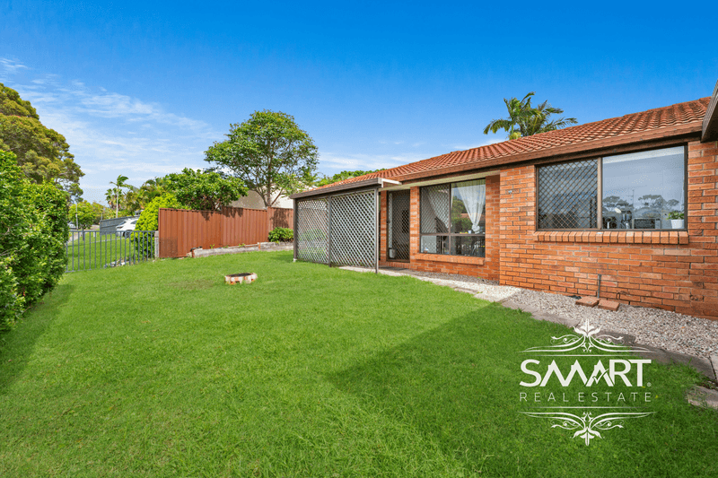 2/32 Botanical Drive, LABRADOR, QLD 4215