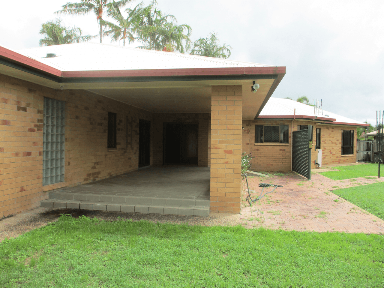 1 Keith Johns Drive, PROSERPINE, QLD 4800