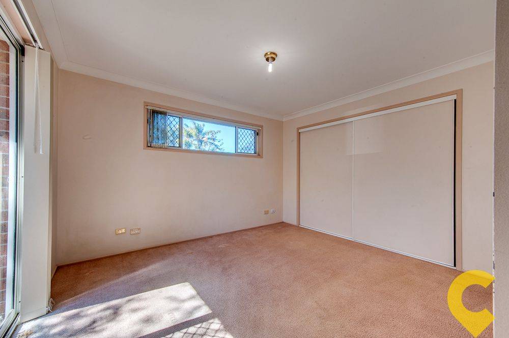 33 Barrier Place, FOREST LAKE, QLD 4078