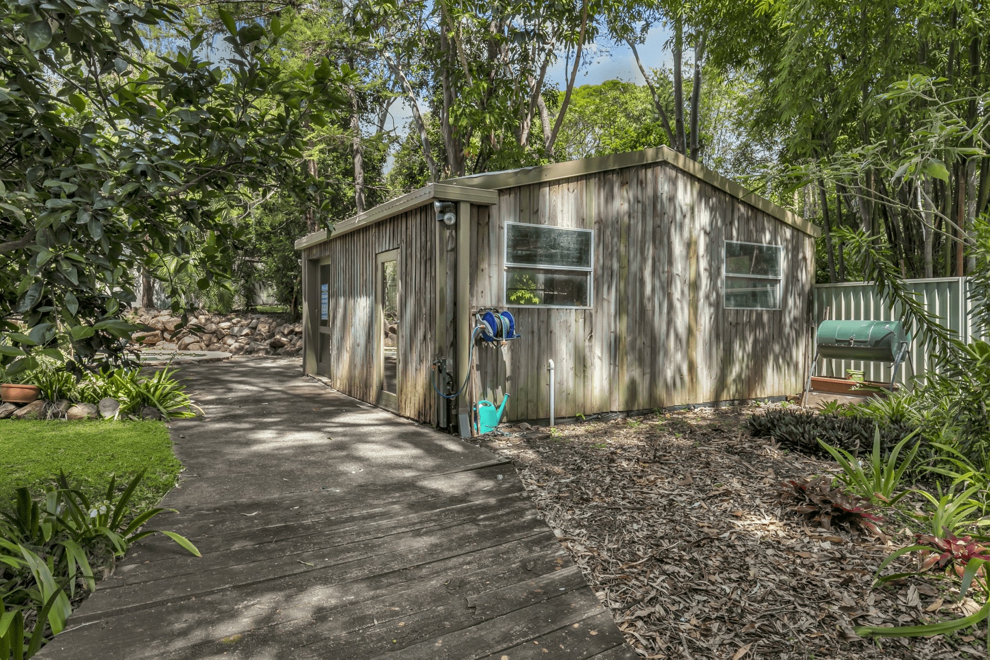 6 Vanwall Road, MOGGILL, QLD 4070