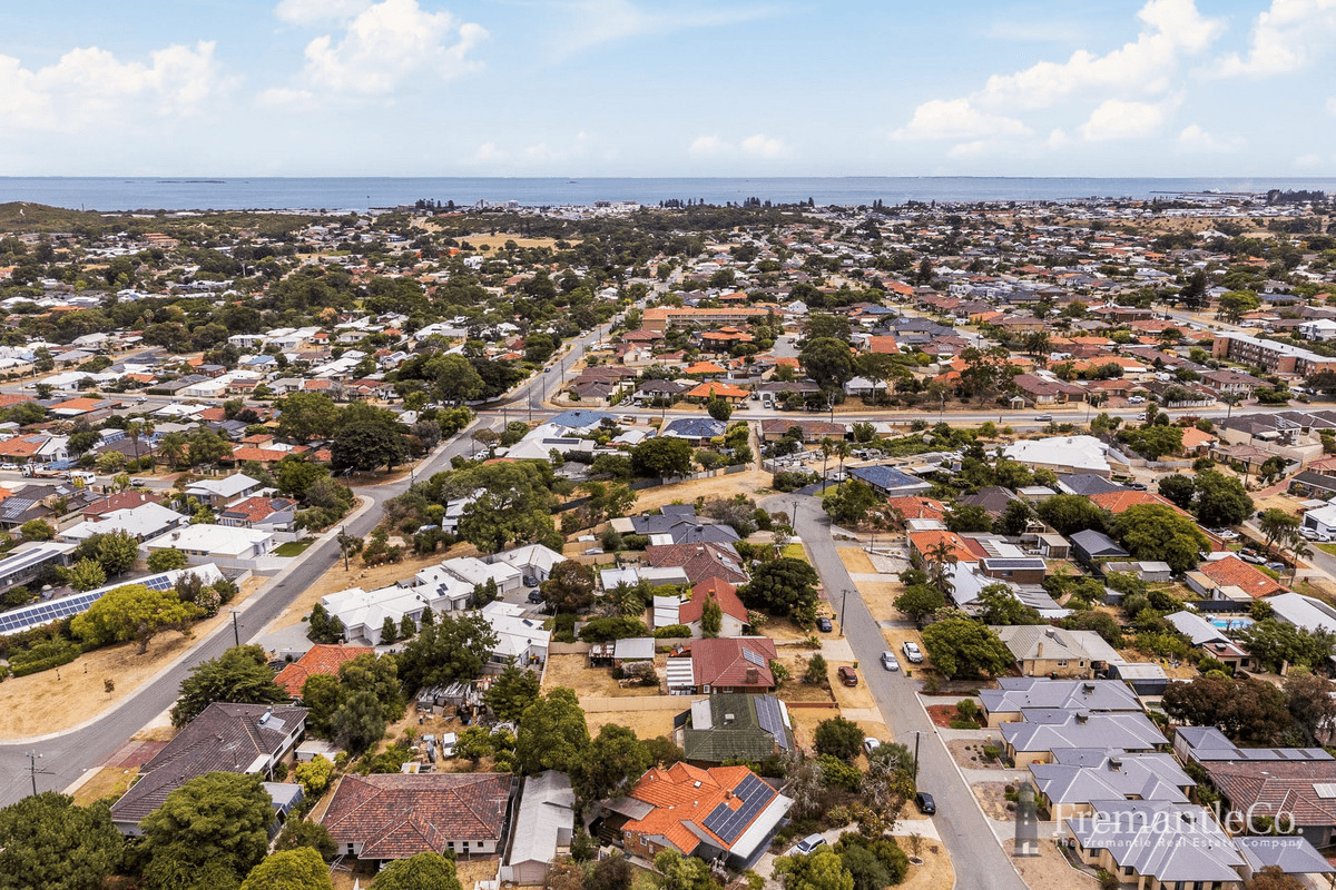 9A Gosch Street, Hamilton Hill, WA 6163