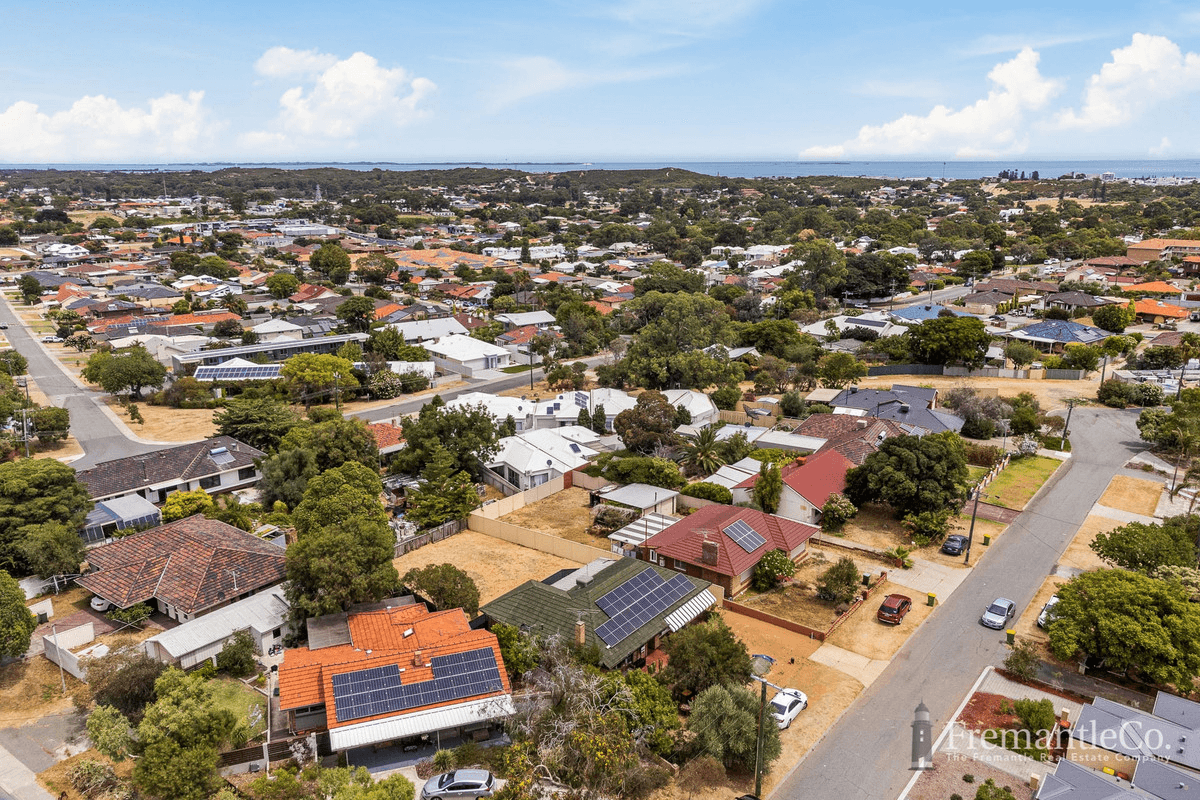 9A Gosch Street, Hamilton Hill, WA 6163