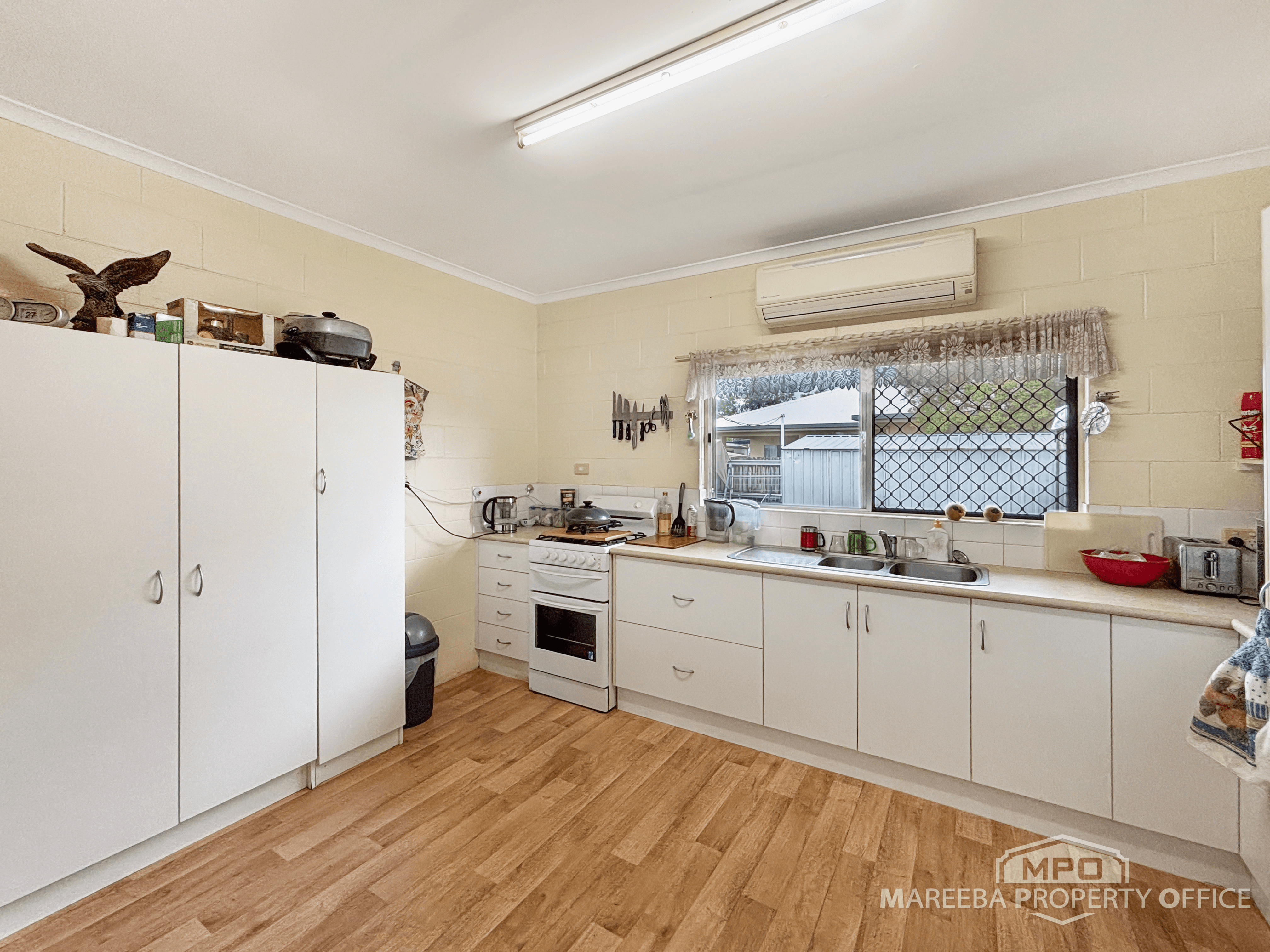 2 Fenwick Street, MAREEBA, QLD 4880