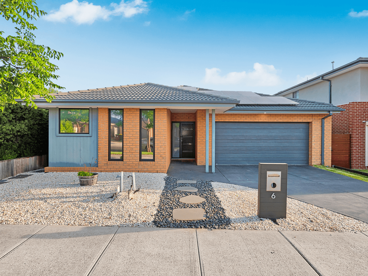 6 Trueman Street, CRANBOURNE WEST, VIC 3977