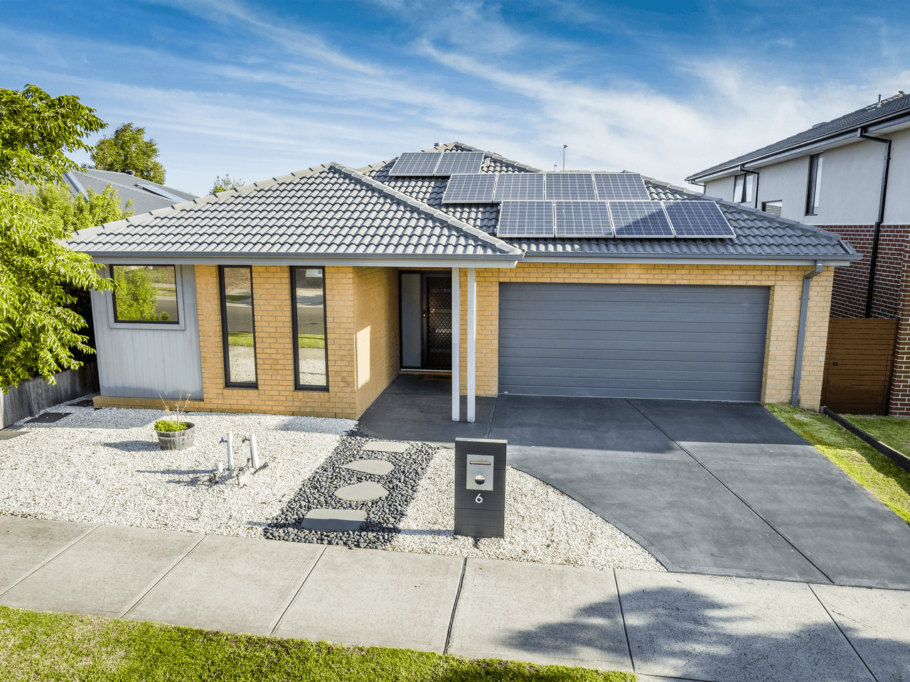 6 Trueman Street, CRANBOURNE WEST, VIC 3977