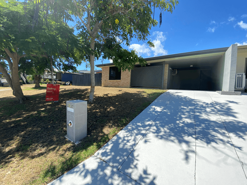 2/37 Tyson Crescent, TANNUM SANDS, QLD 4680