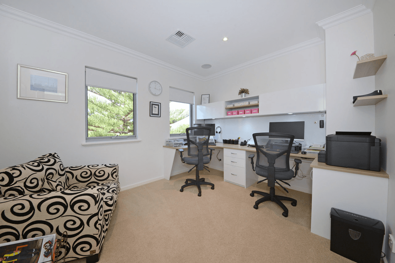 127 Anchorage Drive, Mindarie, WA 6030