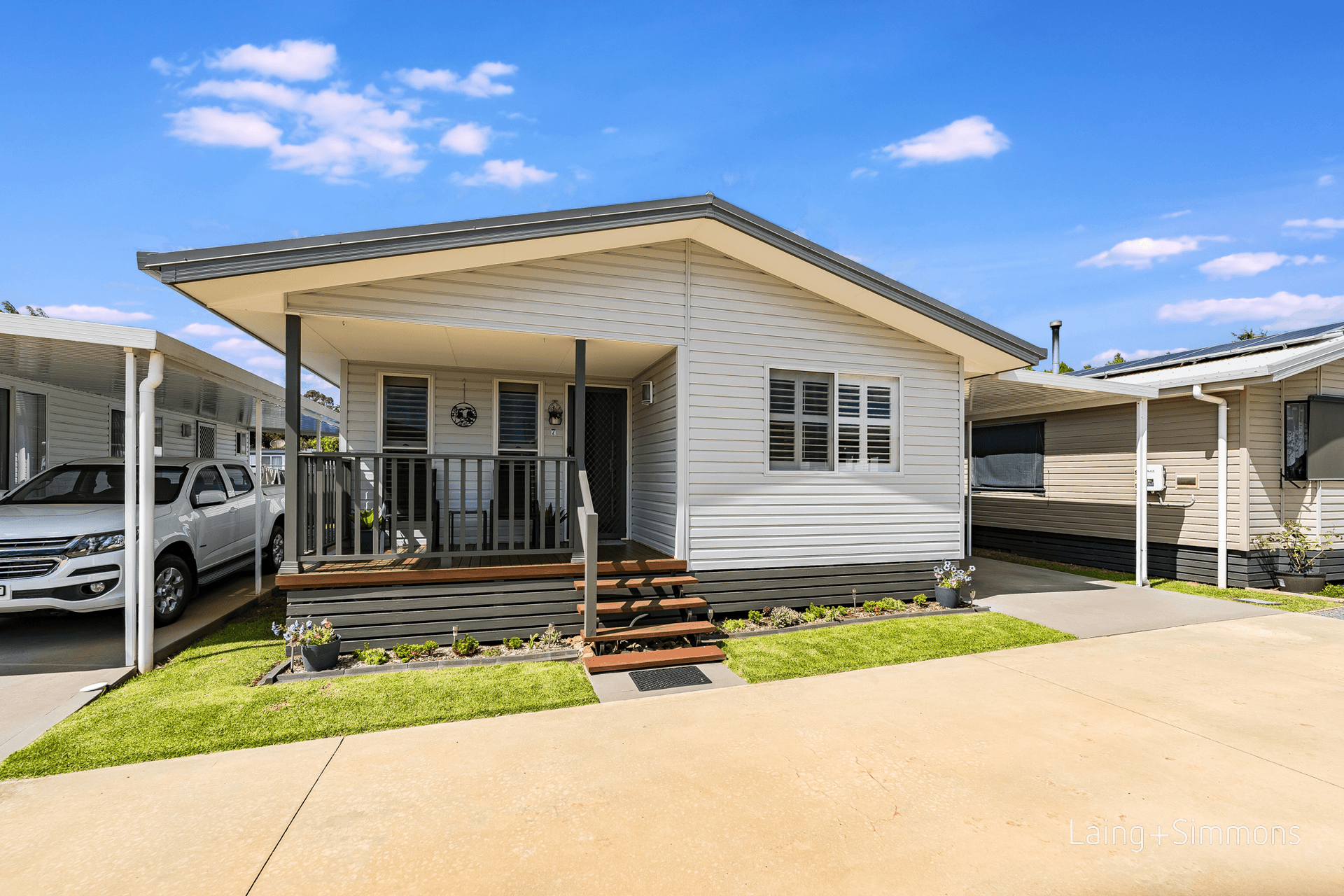 2/76 Glen Innes Road, Armidale, NSW 2350