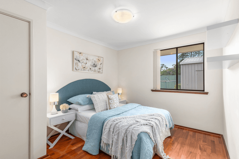 20 Lourdes Street, LESMURDIE, WA 6076