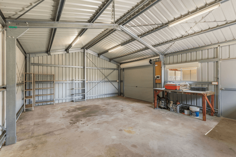 20 Lourdes Street, LESMURDIE, WA 6076