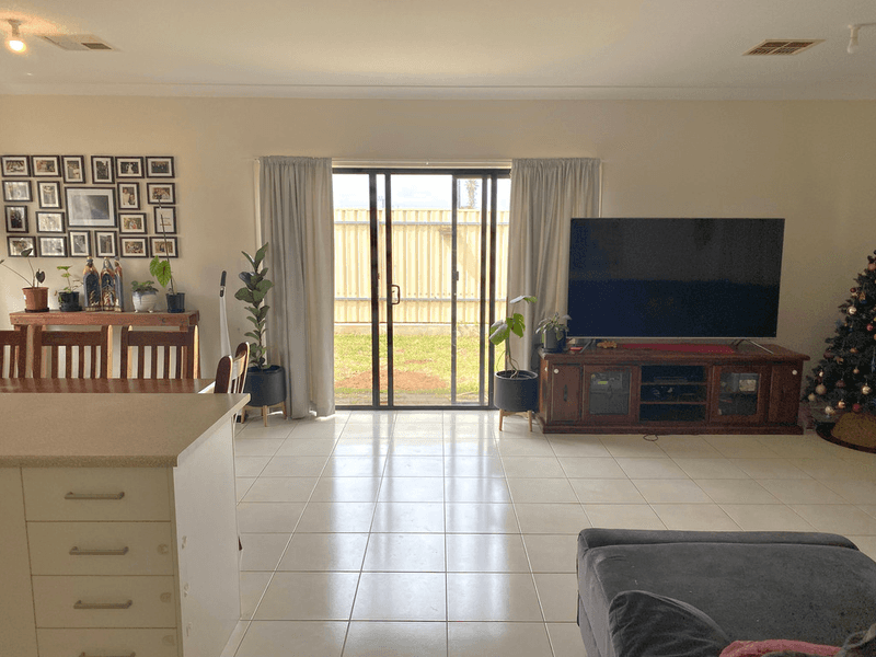 27 Phillips Street, WHYALLA STUART, SA 5608