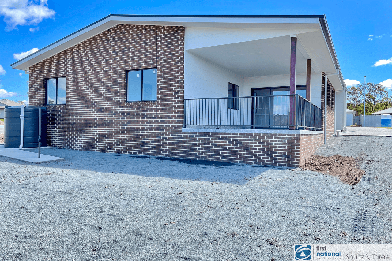 14 Grandis Parade, Taree, NSW 2430