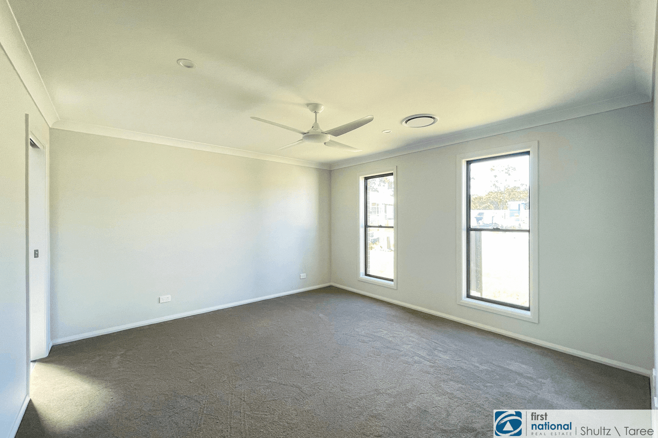 14 Grandis Parade, Taree, NSW 2430