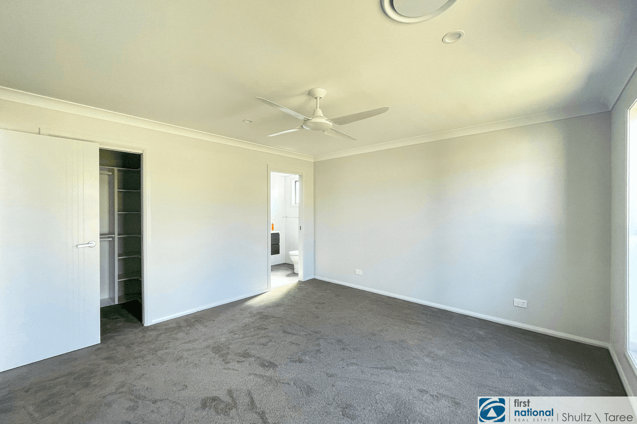 14 Grandis Parade, Taree, NSW 2430