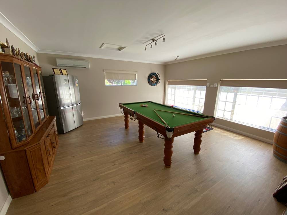 9 Billabong Crescent, Parkes, NSW 2870