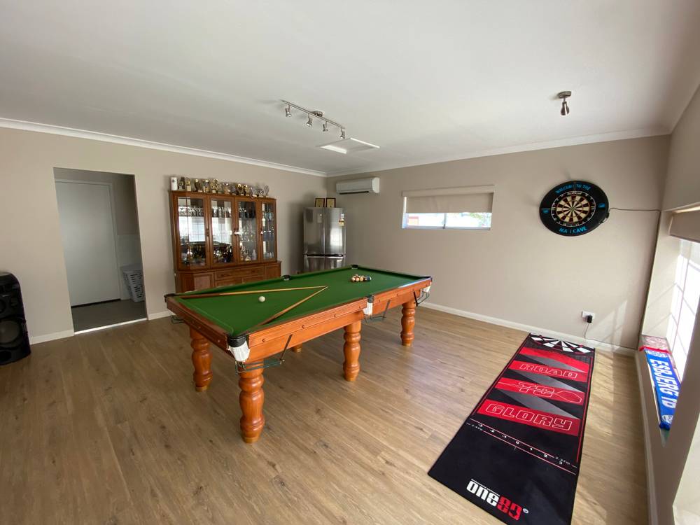9 Billabong Crescent, Parkes, NSW 2870
