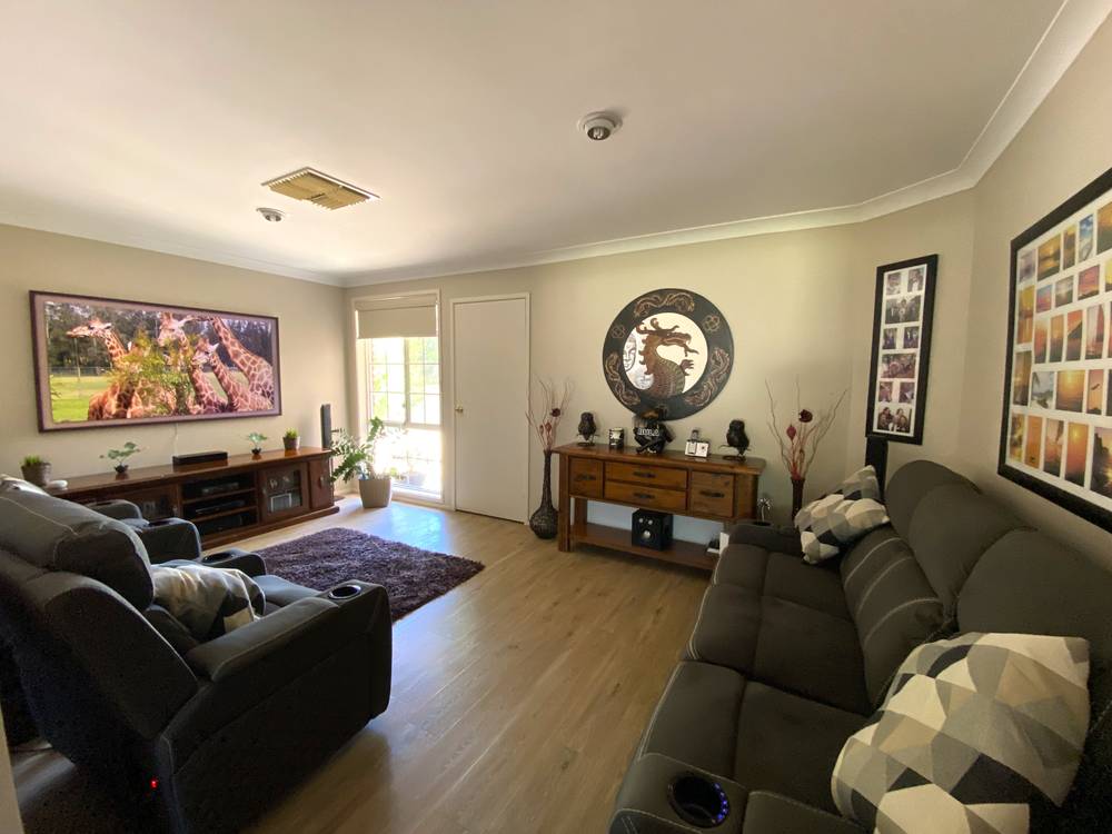 9 Billabong Crescent, Parkes, NSW 2870