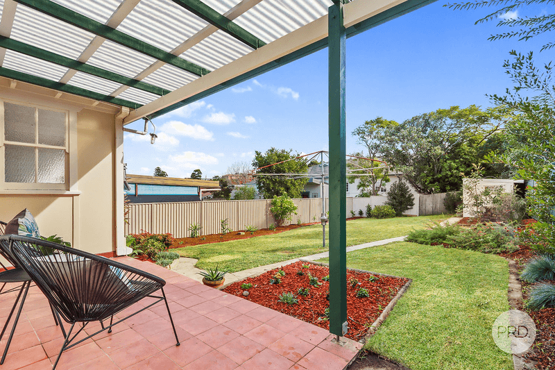 13 Railway Parade, PENSHURST, NSW 2222