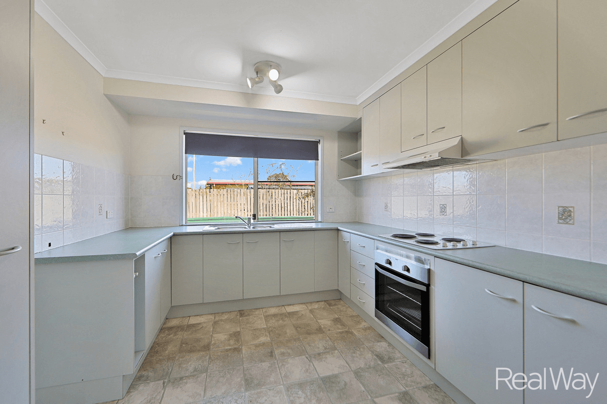 24A Dunn Road, Avenell Heights, QLD 4670