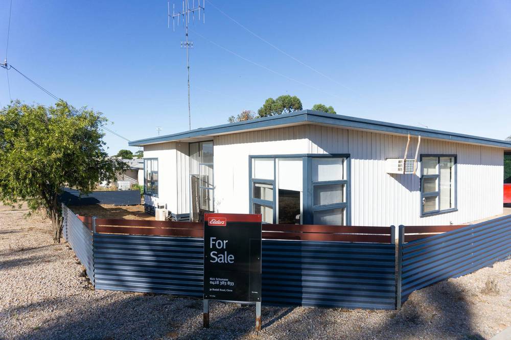 18 Henderson Avenue, Cleve, SA 5640