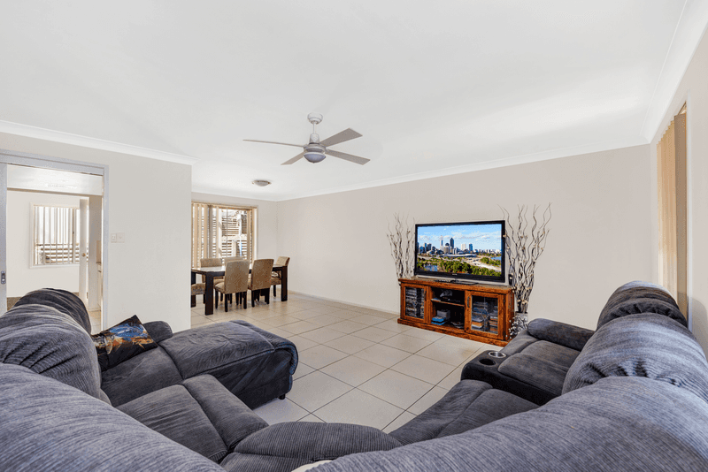 2/14  Wagners Place, Mardi, NSW 2259