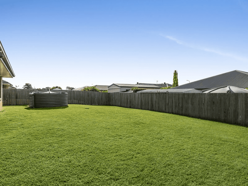 9 Clive Street, OAKEY, QLD 4401